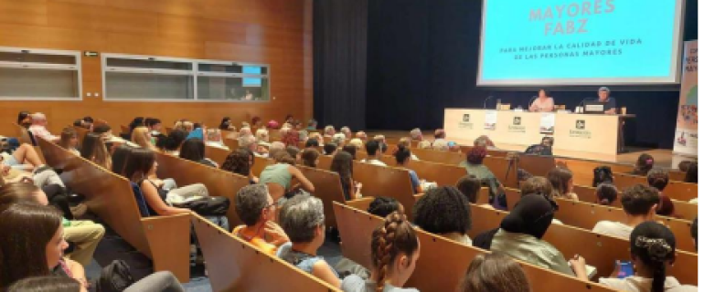 «Hablando en plata. Historias mayores, historias de vida»